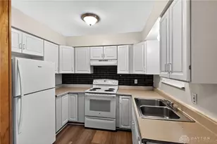 6765 Little Richmond Rd, Dayton, OH 45426 - Photo 8