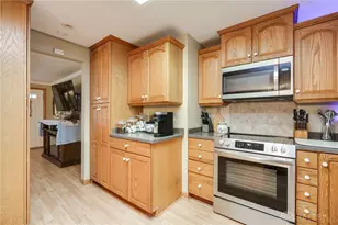 135 Floral Acres Dr, Tipp City, OH 45371 - Photo 18