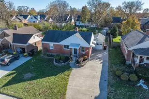 308 E Dorothy Ln, Dayton, OH 45419 - Photo 34