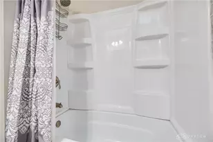 260 Yorkwood Dr, New Lebanon, OH 45345 - Photo 16