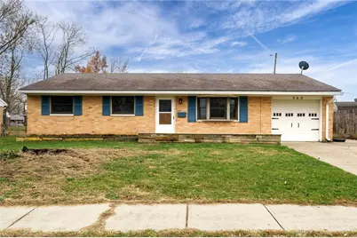 260 Yorkwood Drive, New Lebanon, OH 45345 - Photo 2