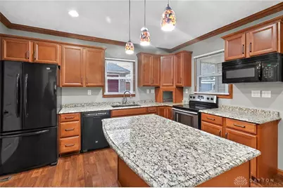 812 Kester Avenue, Dayton, OH 45403 - Photo 12