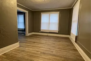 212 E Hillcrest Ave, Dayton, OH 45405 - Photo 4