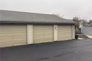 1901 Waterstone Blvd, Miamisburg, OH 45342 - Photo 2