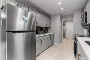 2230 S Patterson Blvd, Dayton, OH 45409 - Photo 16