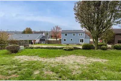 2108 Sir Lockesley Drive, Miamisburg, OH 45342 - Photo 28