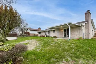 2108 Sir Lockesley Dr, Miamisburg, OH 45342 - Photo 30