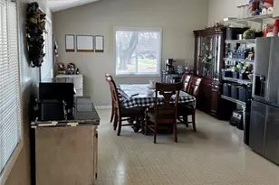 4524 Drayton Ct, Kettering, OH 45440 - Photo 6