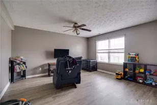 1358 Shannon Ln, Xenia, OH 45385 - Photo 6