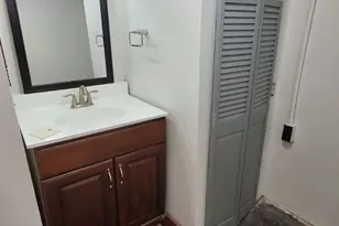 223 S Market St, Union City, OH 45390 - Photo 10