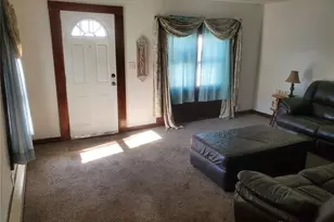 223 S Market St, Union City, OH 45390 - Photo 2