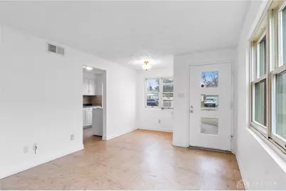 3929 Fulton Avenue, Dayton, OH 45439 - Photo 8