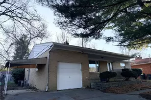 2175 Carlsbory Dr, Cincinnati, OH 45231 - Photo 4