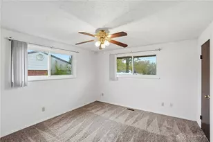 6429 Leawood Dr, Huber Heights, OH 45424 - Photo 14