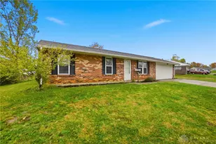 6429 Leawood Dr, Huber Heights, OH 45424 - Photo 4