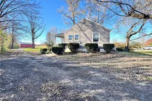 3145 Troy Rd, Springfield, OH 45504 - Photo 12