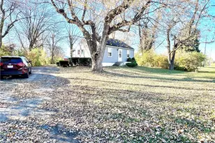 3145 Troy Rd, Springfield, OH 45504 - Photo 24