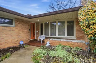 3698 Briar Pl, Dayton, OH 45405 - Photo 4