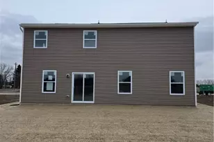 2927 Huntington Dr, Troy, OH 45373 - Photo 4