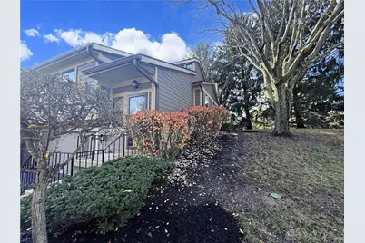 630 Hidden Valley Court, Fairborn, OH 45324 - Photo 4