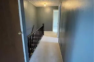 137 N Stanley St, Bellefontaine, OH 43311 - Photo 30