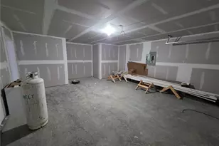 1369 Goldenrod Dr, Troy, OH 45373 - Photo 6