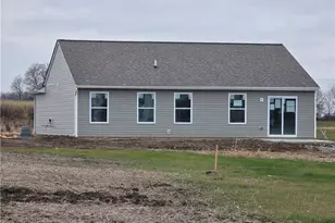 1369 Goldenrod Dr, Troy, OH 45373 - Photo 2