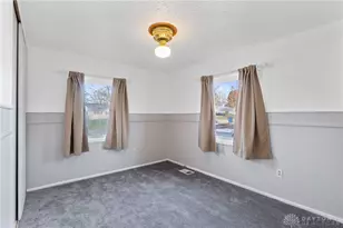 1176 Irmal Dr, Dayton, OH 45432 - Photo 20