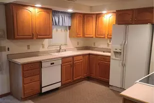 825 Brookfield Rd, Dayton, OH 45429 - Photo 6