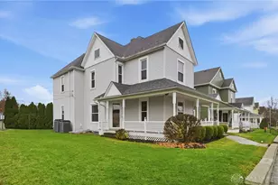 104 Hay Ave, Brookville, OH 45309 - Photo 2