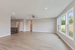 3604 Cypress Pointe Dr, Bellbrook, OH 45305 - Photo 6