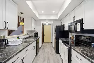 2698 Orchard Run Rd, Dayton, OH 45449 - Photo 14