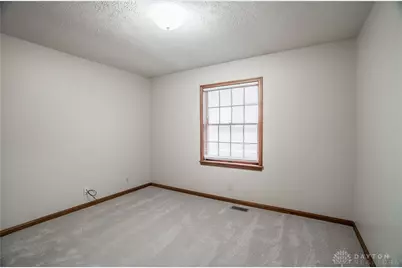 830 Pinehurst Drive, Tipp City, OH 45371 - Photo 16