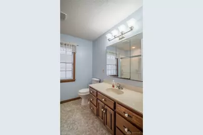 830 Pinehurst Drive, Tipp City, OH 45371 - Photo 20