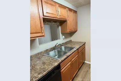 1109 Arrowhead Crossing #A, West Carrollton, OH 45449 - Photo 2