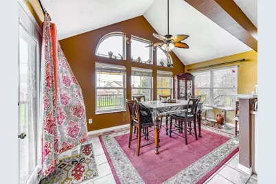 9229 Bennington Way, Clearcreek Twp, OH 45458 - Photo 18