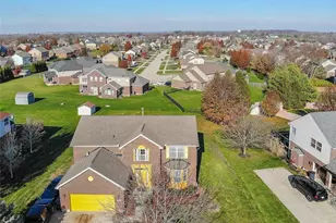 9229 Bennington Way, Clearcreek Twp, OH 45458 - Photo 4