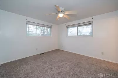 6773 Summerdale Drive, Huber Heights, OH 45424 - Photo 16