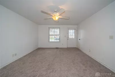 6773 Summerdale Drive, Huber Heights, OH 45424 - Photo 4