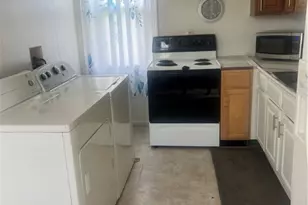 228 Morris Ave, Hamilton, OH 45011 - Photo 14