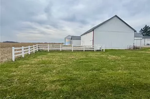 2082 Preble Cty Butler Twp Rd, New Madison, OH 45346 - Photo 14