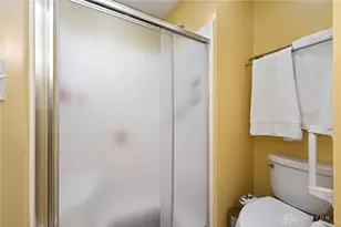 2042 Wentworth Village Dr, Bellbrook, OH 45305 - Photo 18