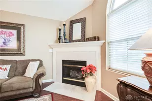 2042 Wentworth Village Dr, Bellbrook, OH 45305 - Photo 8