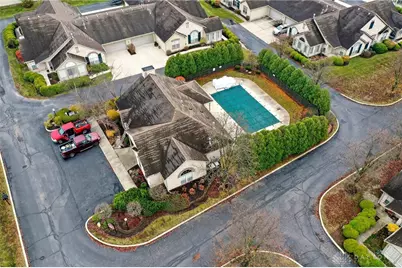 2042 Wentworth Village Drive, Bellbrook, OH 45305 - Photo 38