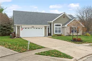 635 Breckenridge Way, Beavercreek, OH 45430 - Photo 2