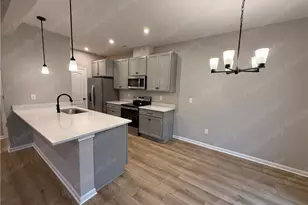 1640 Autumn Spice Pl, Sugarcreek Twp, OH 45459 - Photo 8