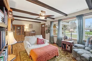 2113 Hilltop Rd, Xenia, OH 45385 - Photo 6