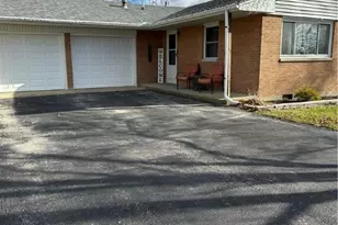 1233 Donald Dr, Greenville, OH 45331 - Photo 4