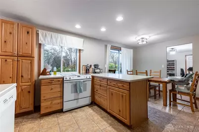 4227 Williamsport Drive, Beavercreek, OH 45430 - Photo 10