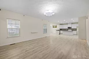 1349 Senna St, Tipp City, OH 45371 - Photo 10